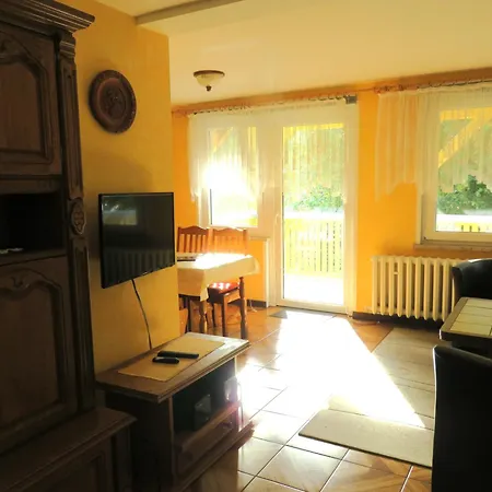 Mit Wellnessoase In Thale Ot Apartmán